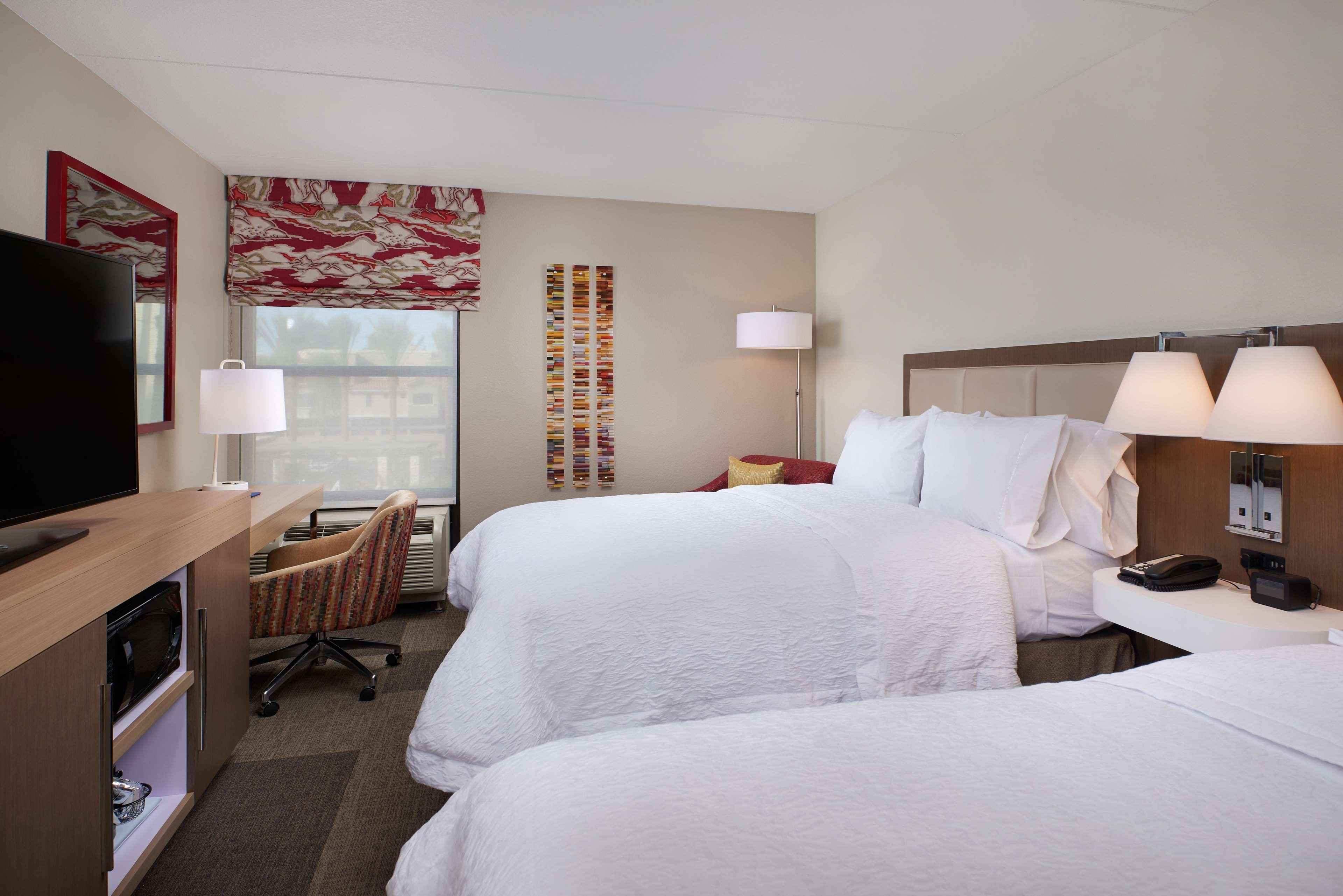Hampton Inn & Suites Scottsdale On Shea Blvd Экстерьер фото