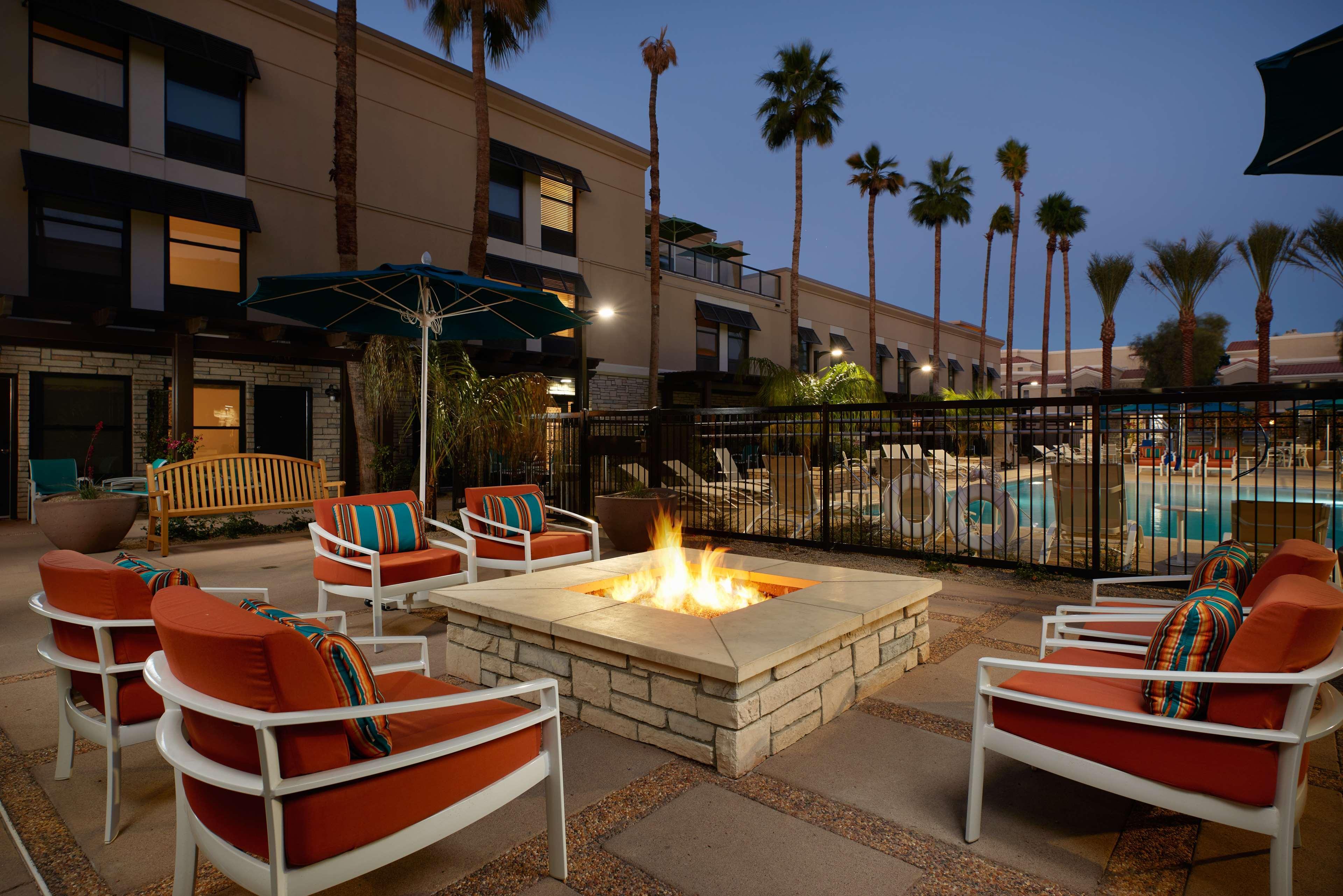 Hampton Inn & Suites Scottsdale On Shea Blvd Экстерьер фото