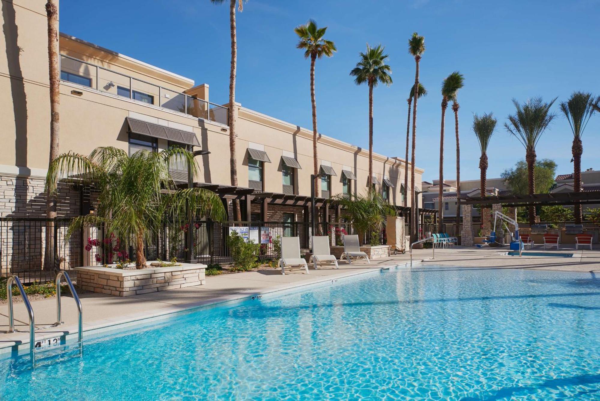 Hampton Inn & Suites Scottsdale On Shea Blvd Экстерьер фото